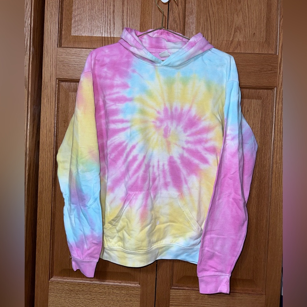 Girl’s Tie-Dye Hoodie